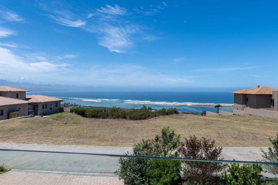 4 Bedroom Property for Sale in The Hill Western Cape